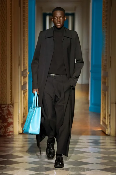 Look 2